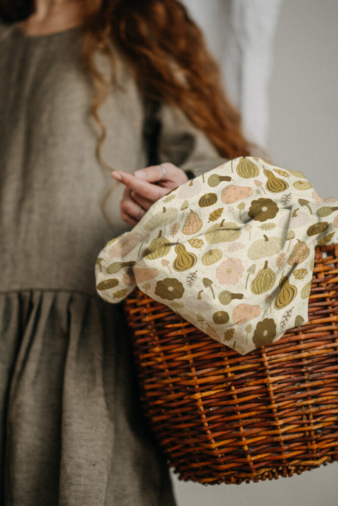 Shopping basket with Pumpkin Fabric by Atelier Danielle